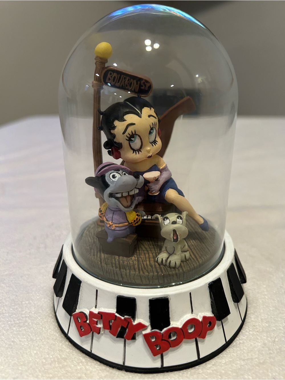 Betty Boop Vintage 1995 “Bourbon Street” limited edition hand painted sculpture